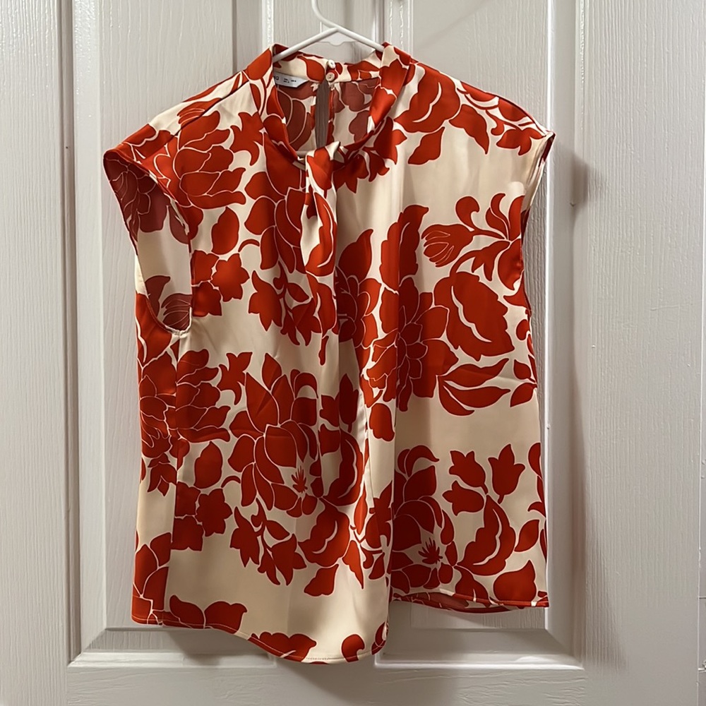 Mango top - Size US 8